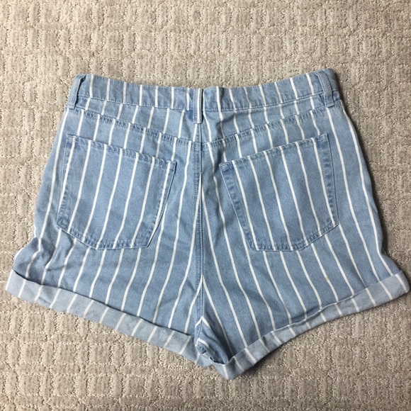 Ardene Striped Denim Shorts - Picture 2 of 3